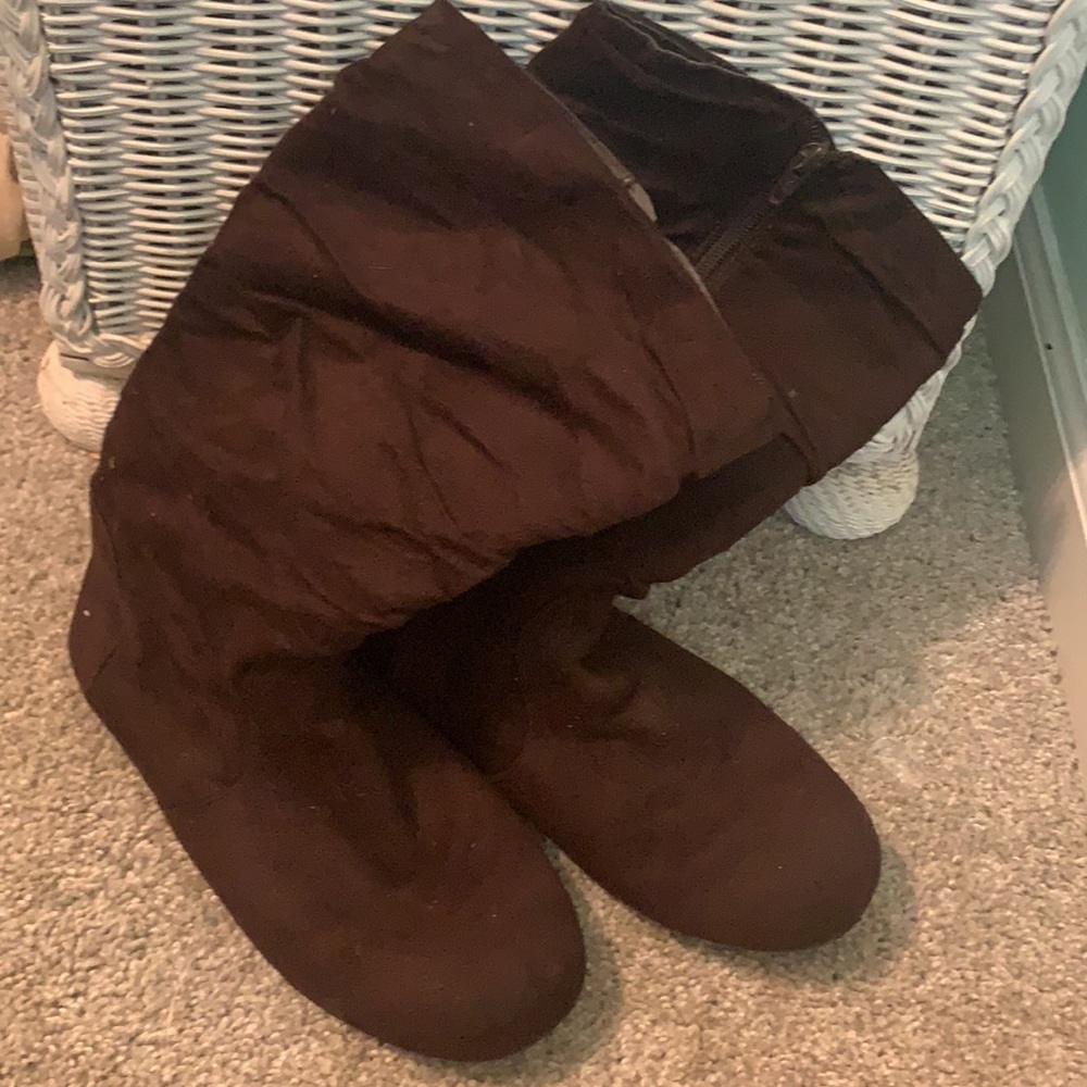 Booties - Picture 5 of 5